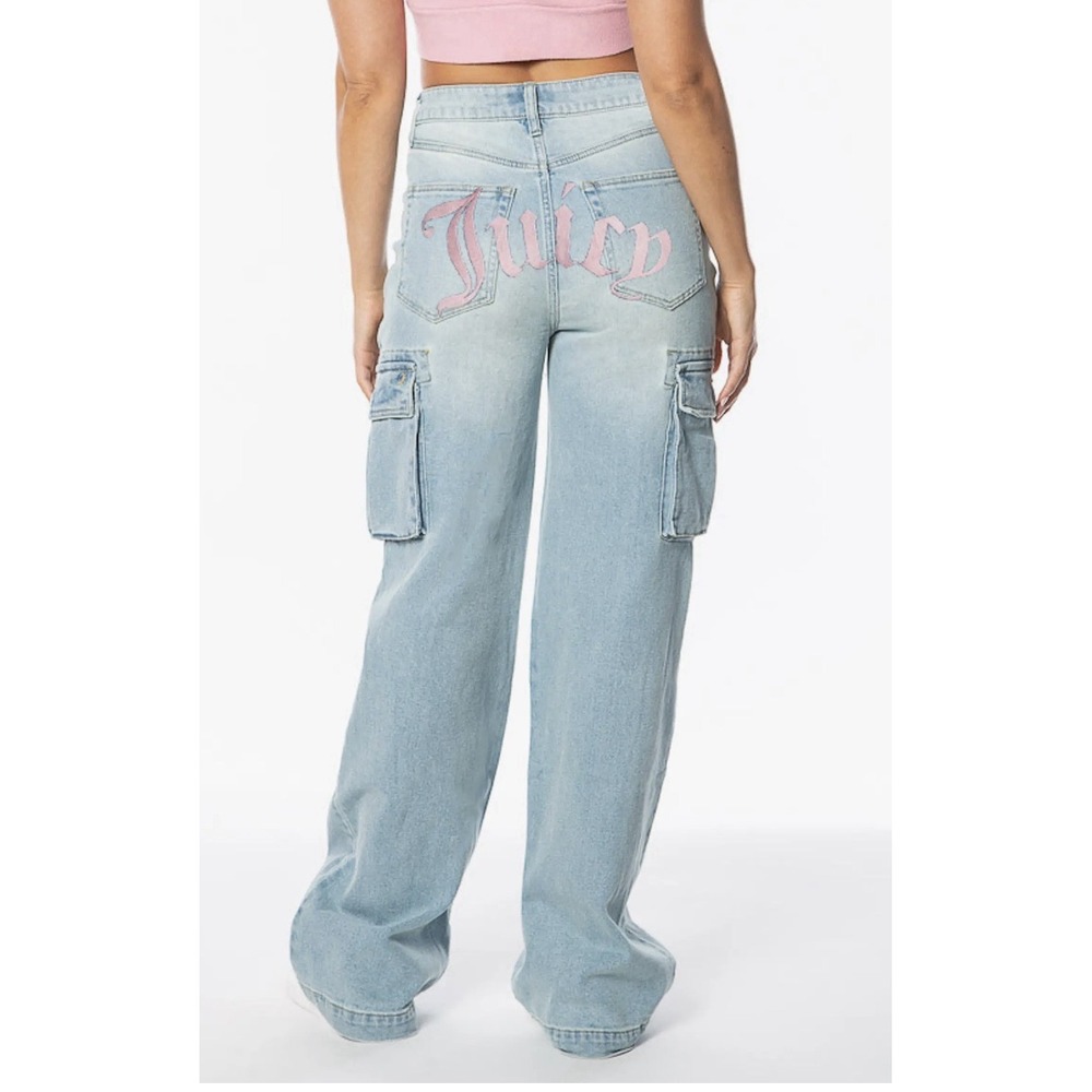 Juicy Couture Wide Leg Cargo Jean 7/28 Light Wash Blue Pink Embroidered Spellout